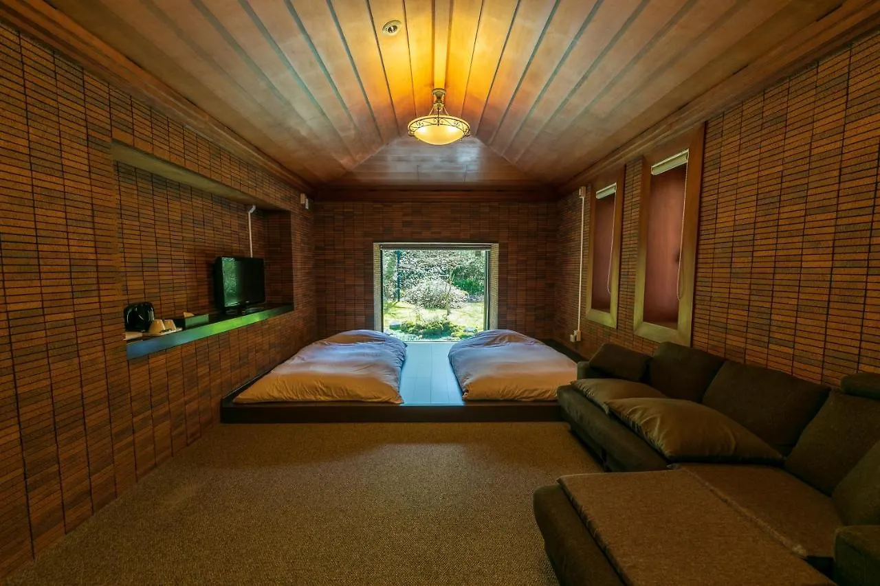 Hotel Kozuka Hisanoha Hakone Ryokan