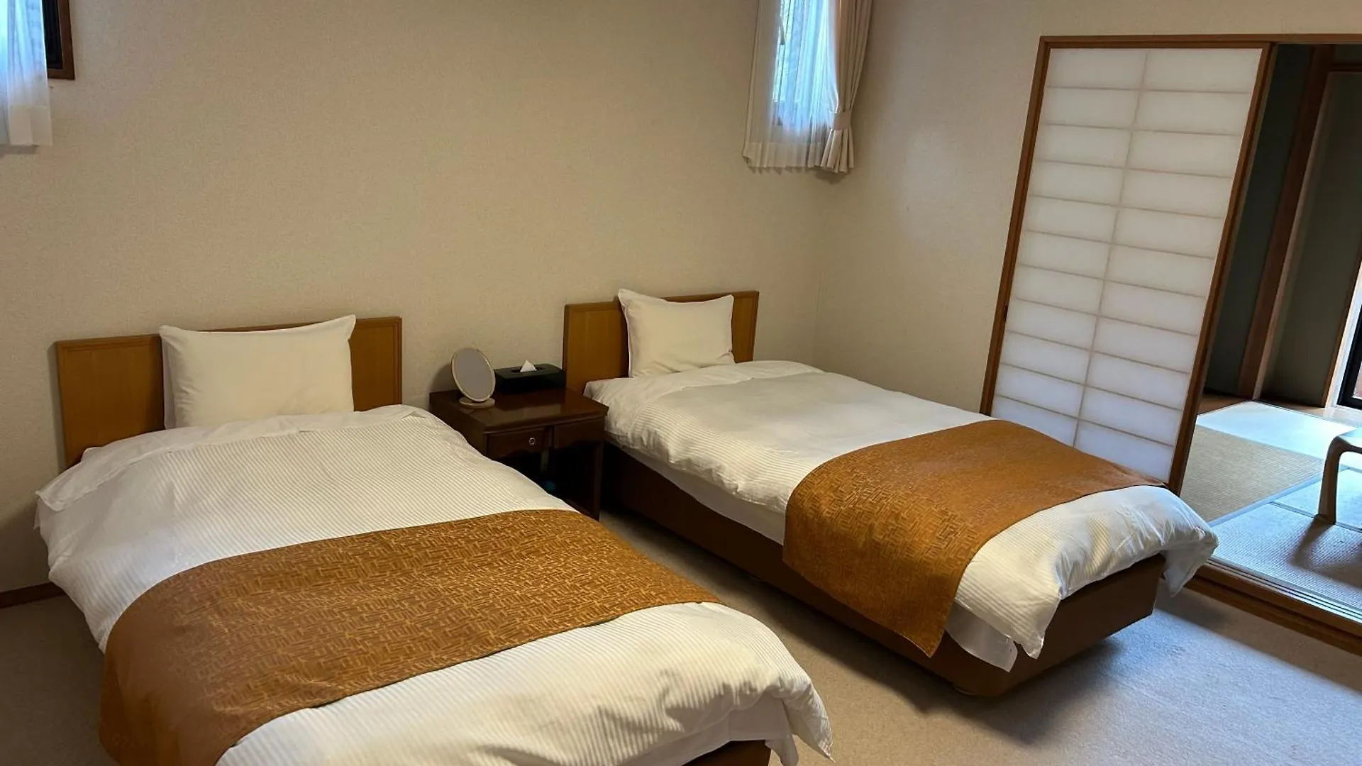 *** Ryokan Hotel Kozuka Hisanoha Hakone Japón